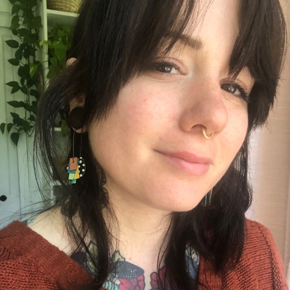 Meet your Posher, Sara - Picture 1 of 1